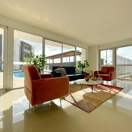 Apartamento Peaceful & Modern